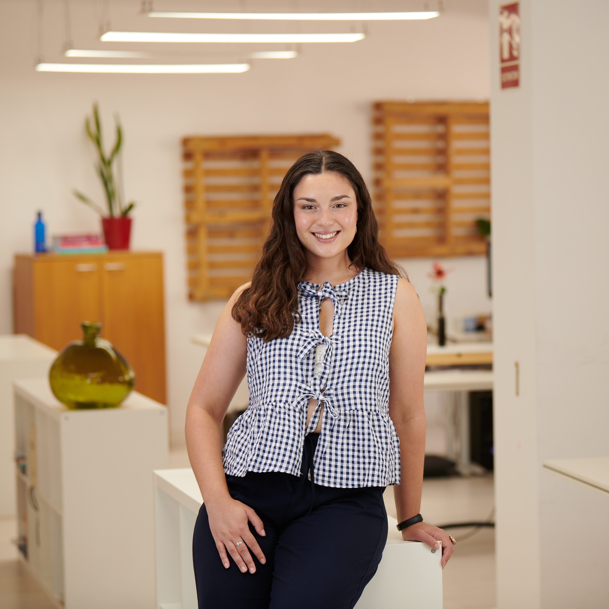 Ana Suñer, Área de Comunicación AADPC